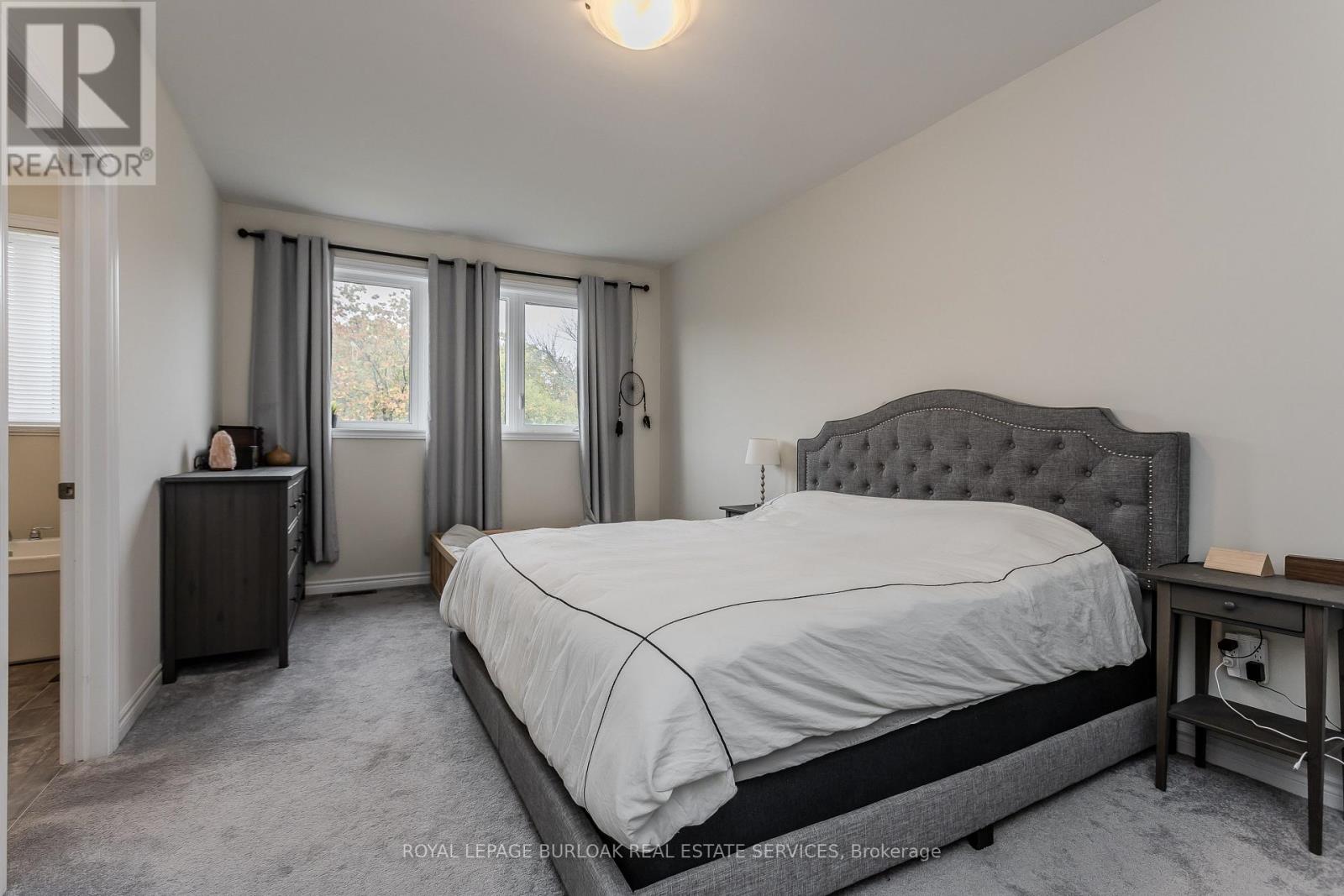 1358 Almonte Drive, Burlington, Ontario  L7P 0V6 - Photo 18 - W13865080