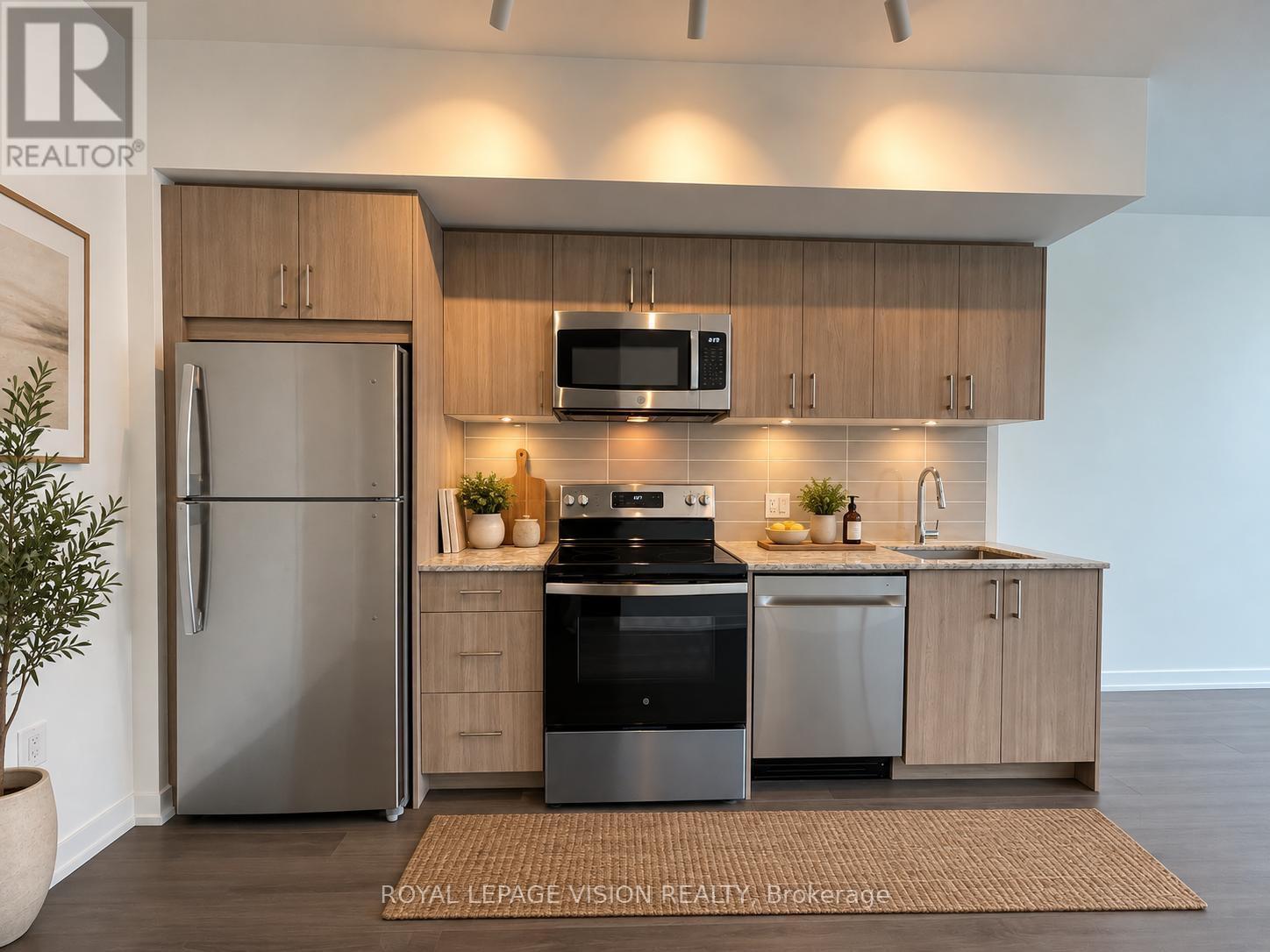 2716 - 4010 Eglinton Avenue W, Toronto, Ontario  M9A 0G5 - Photo 4 - W13865088