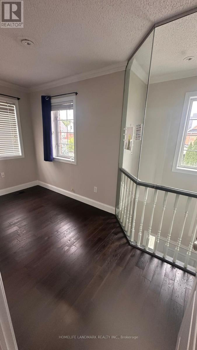 7100 Walworth Court, Mississauga, Ontario  L5N 7L4 - Photo 21 - W13865106