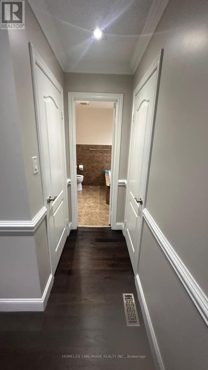 7100 Walworth Court, Mississauga, Ontario  L5N 7L4 - Photo 28 - W13865106