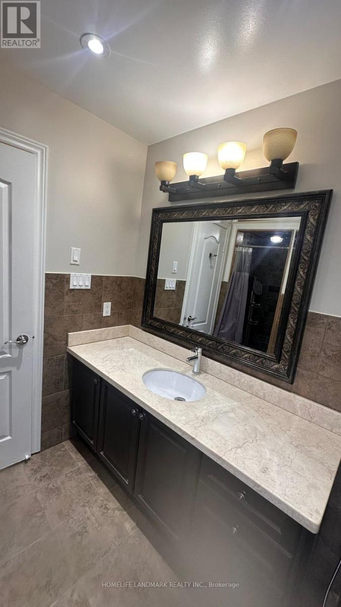 7100 Walworth Court, Mississauga, Ontario  L5N 7L4 - Photo 32 - W13865106