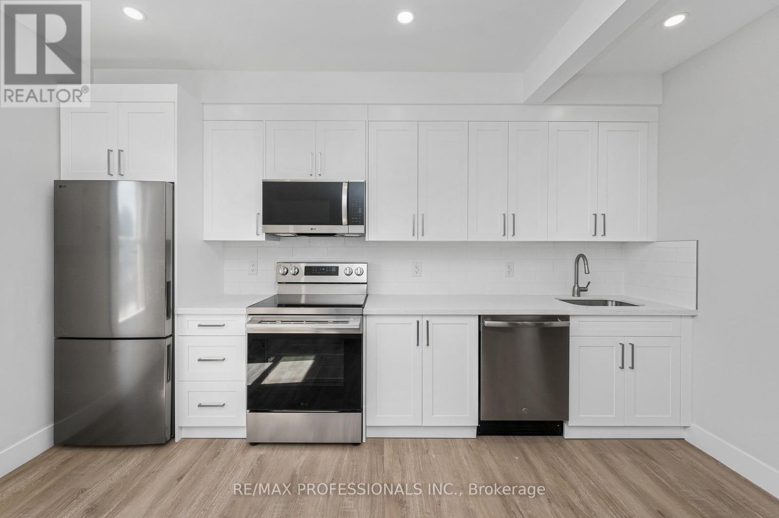 #2 - 388 Wilson Street, Hamilton (Landsdale), Ontario  L8L 1S9 - Photo 6 - X13865100