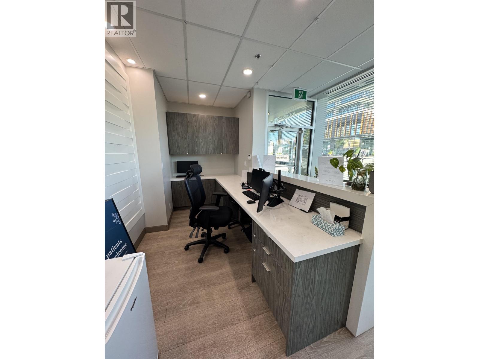 101 1060 Austin Avenue, Coquitlam, British Columbia  V3K 3P3 - Photo 4 - C8082587