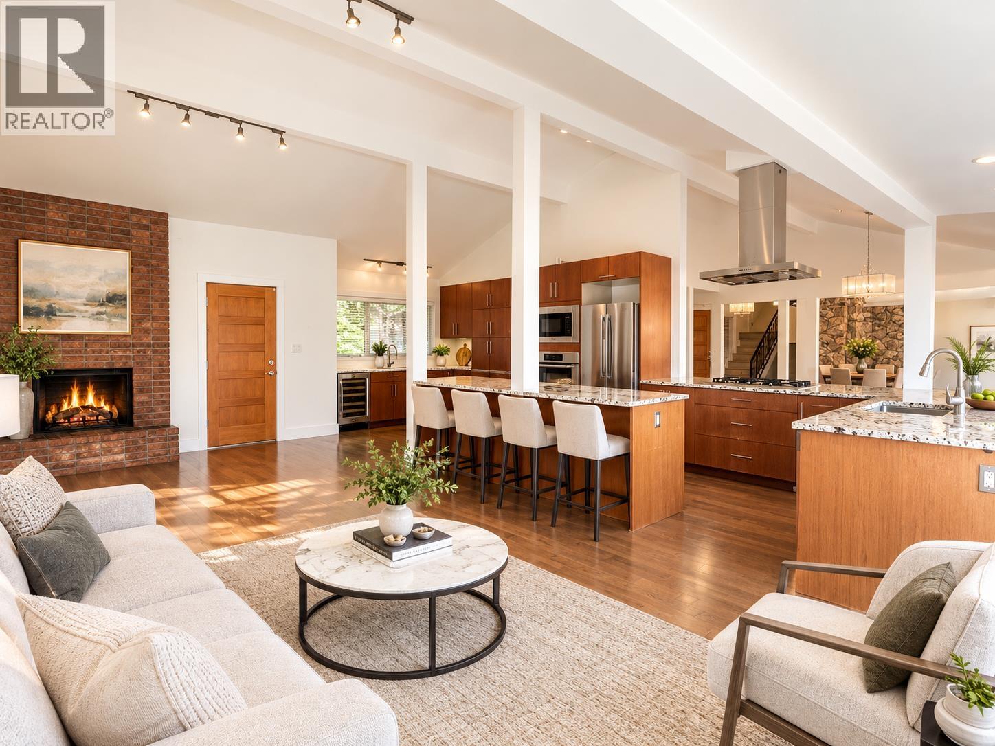 1448 SANDHURST PLACE
