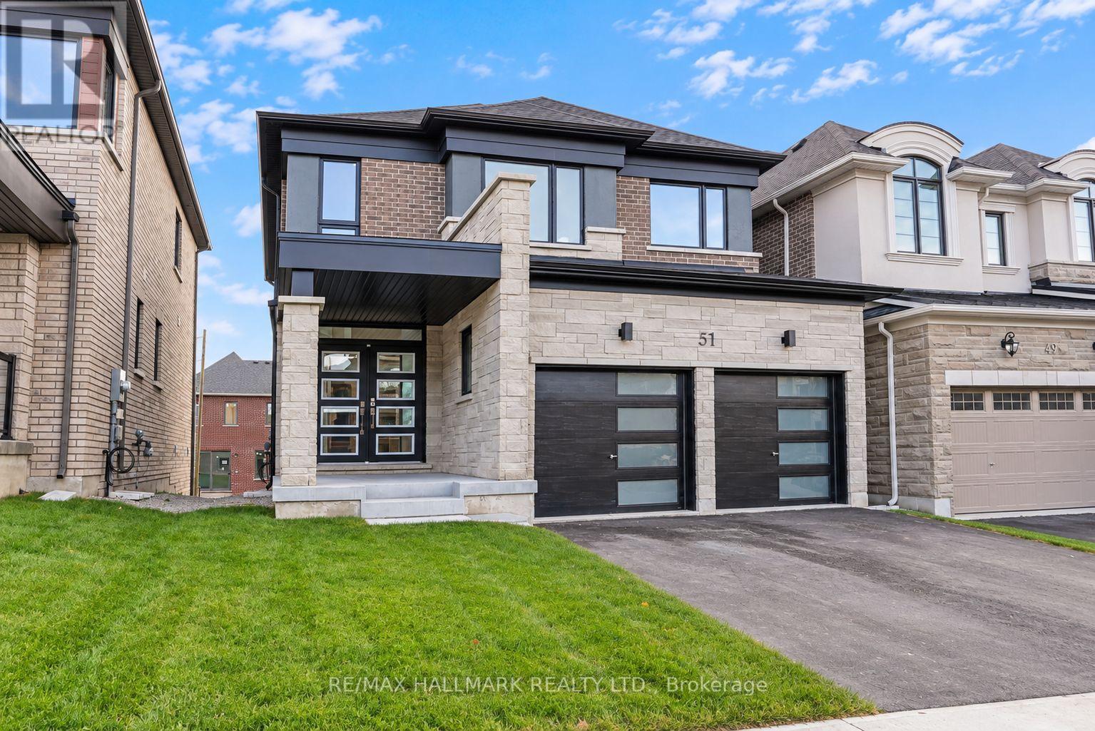 51 Gretzky Avenue, Barrie, Ontario  L9J 0Y7 - Photo 2 - S13865142