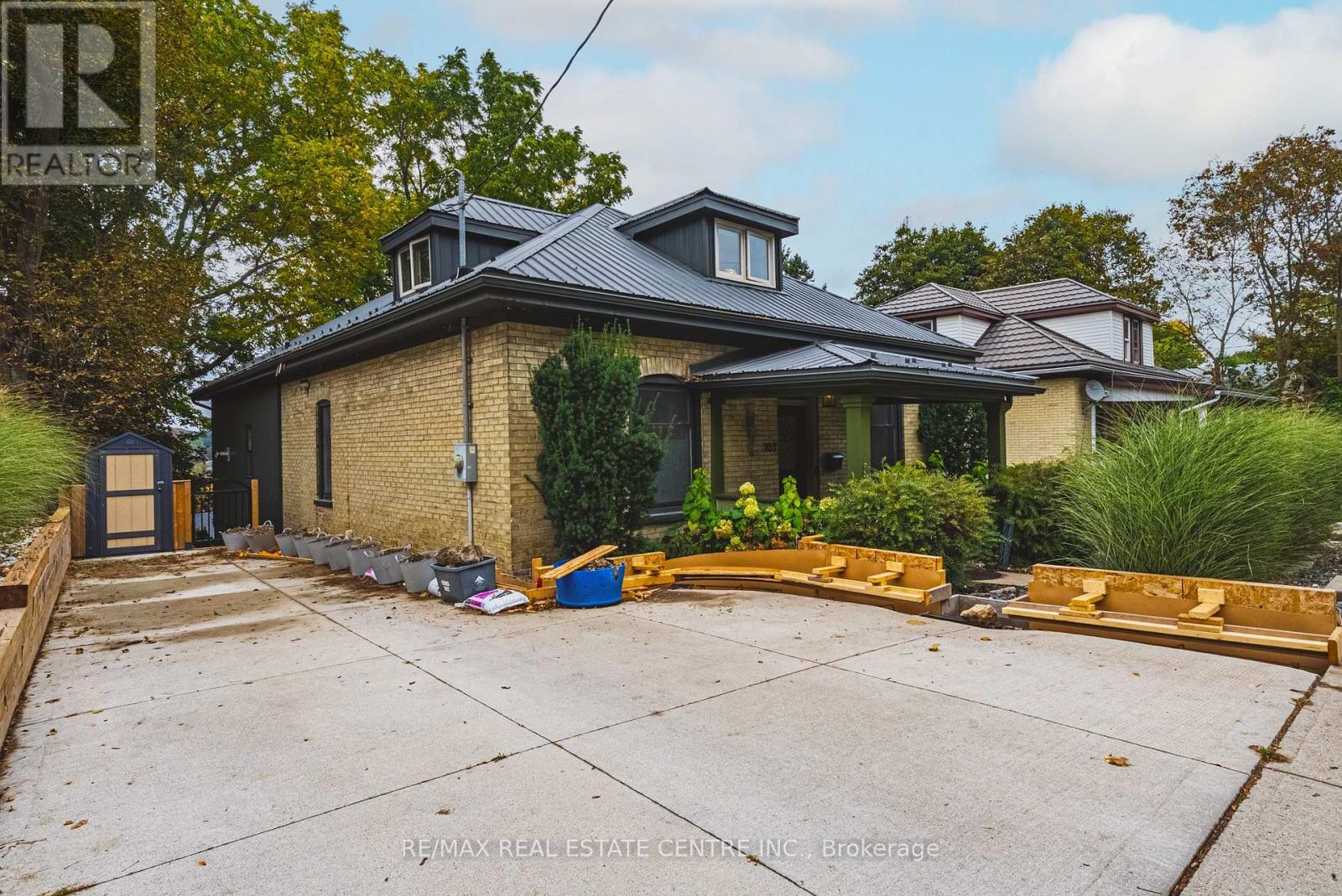 103 Courtney Street, Cambridge, Ontario  N3C 1S2 - Photo 2 - X13865124