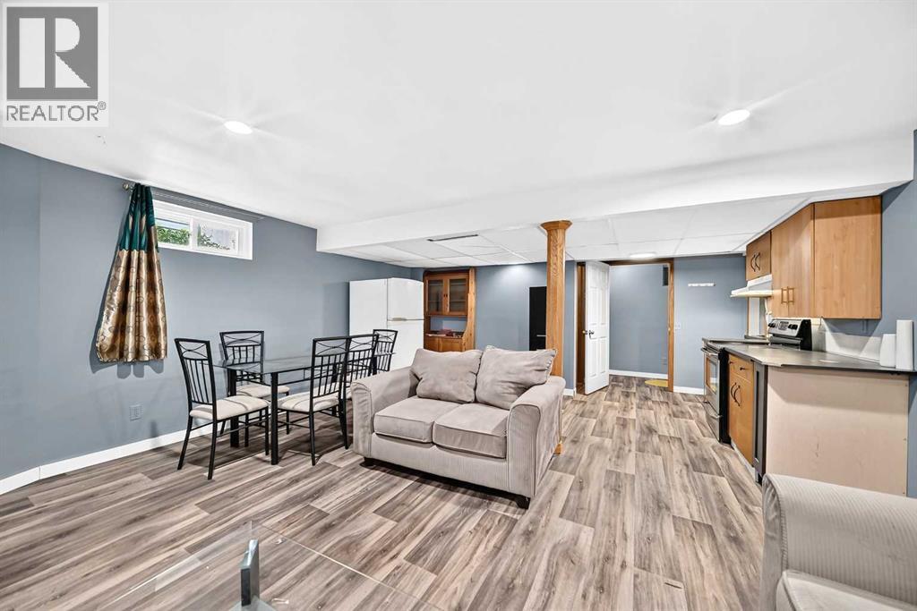 5447 RUNDLEVIEW Road NE