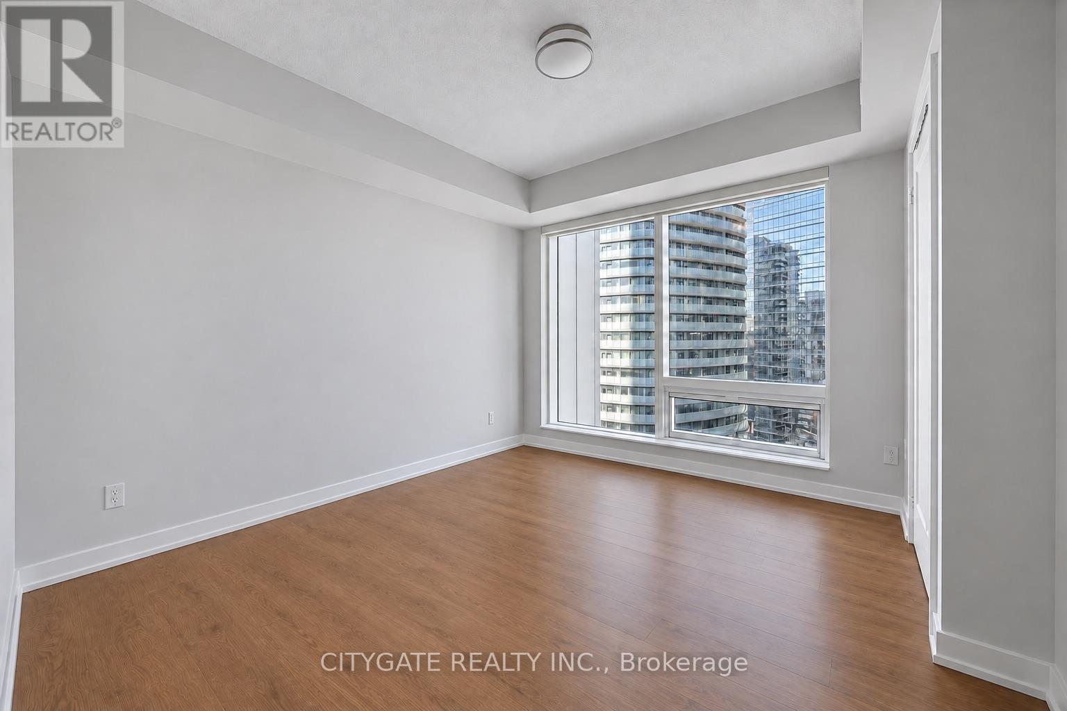 2003 - 10 York Street, Toronto, Ontario M5J 0E1 - Photo 5 - C13865158