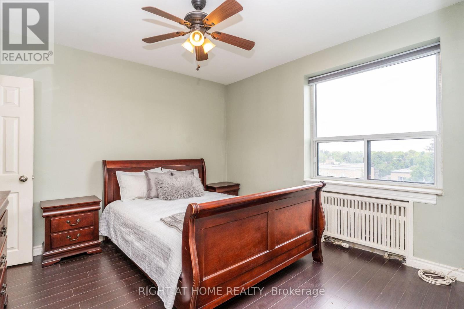 502 - 2 Ridelle Avenue, Toronto, Ontario M6B 1H4 - Photo 18 - C13865168