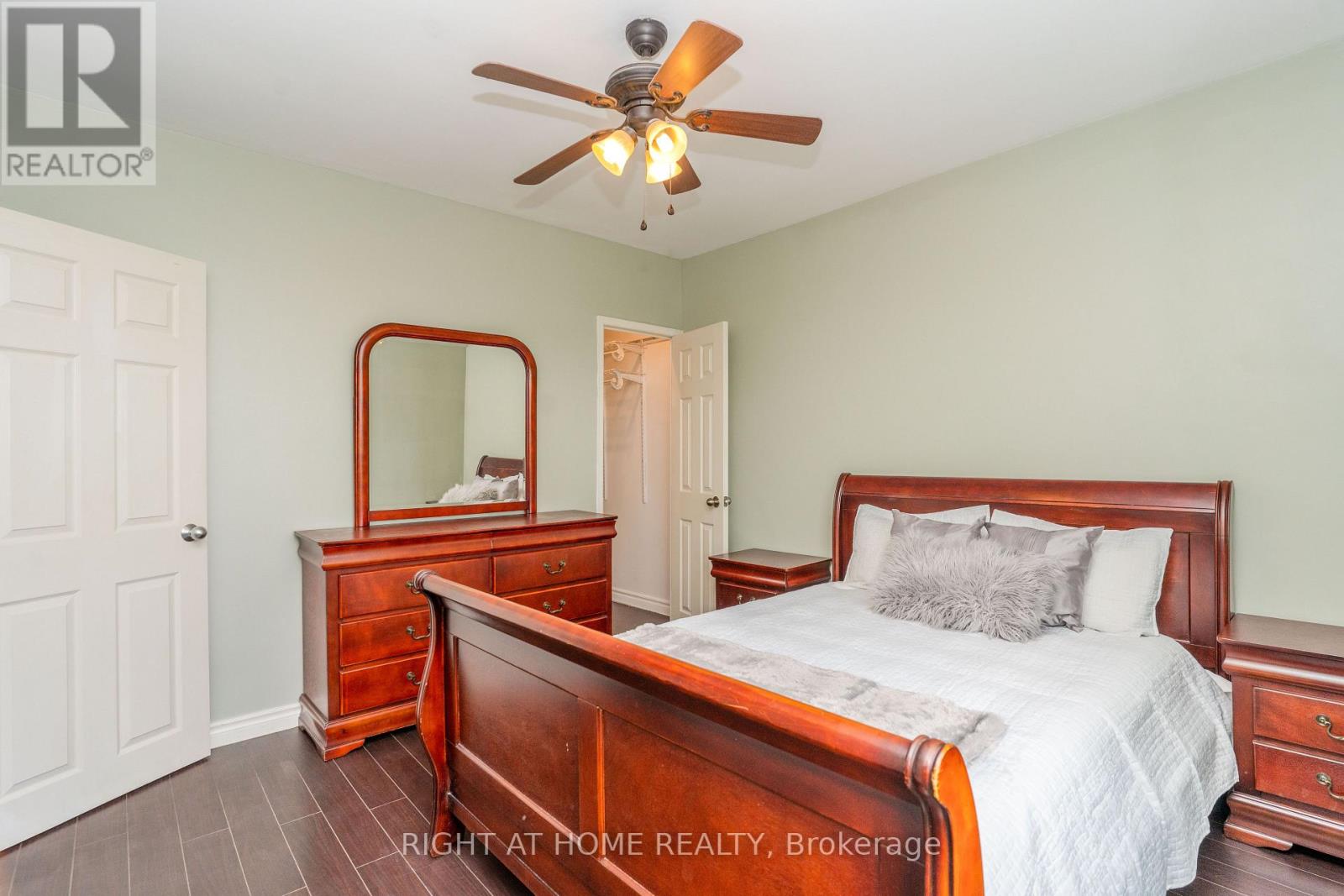 502 - 2 Ridelle Avenue, Toronto, Ontario M6B 1H4 - Photo 19 - C13865168