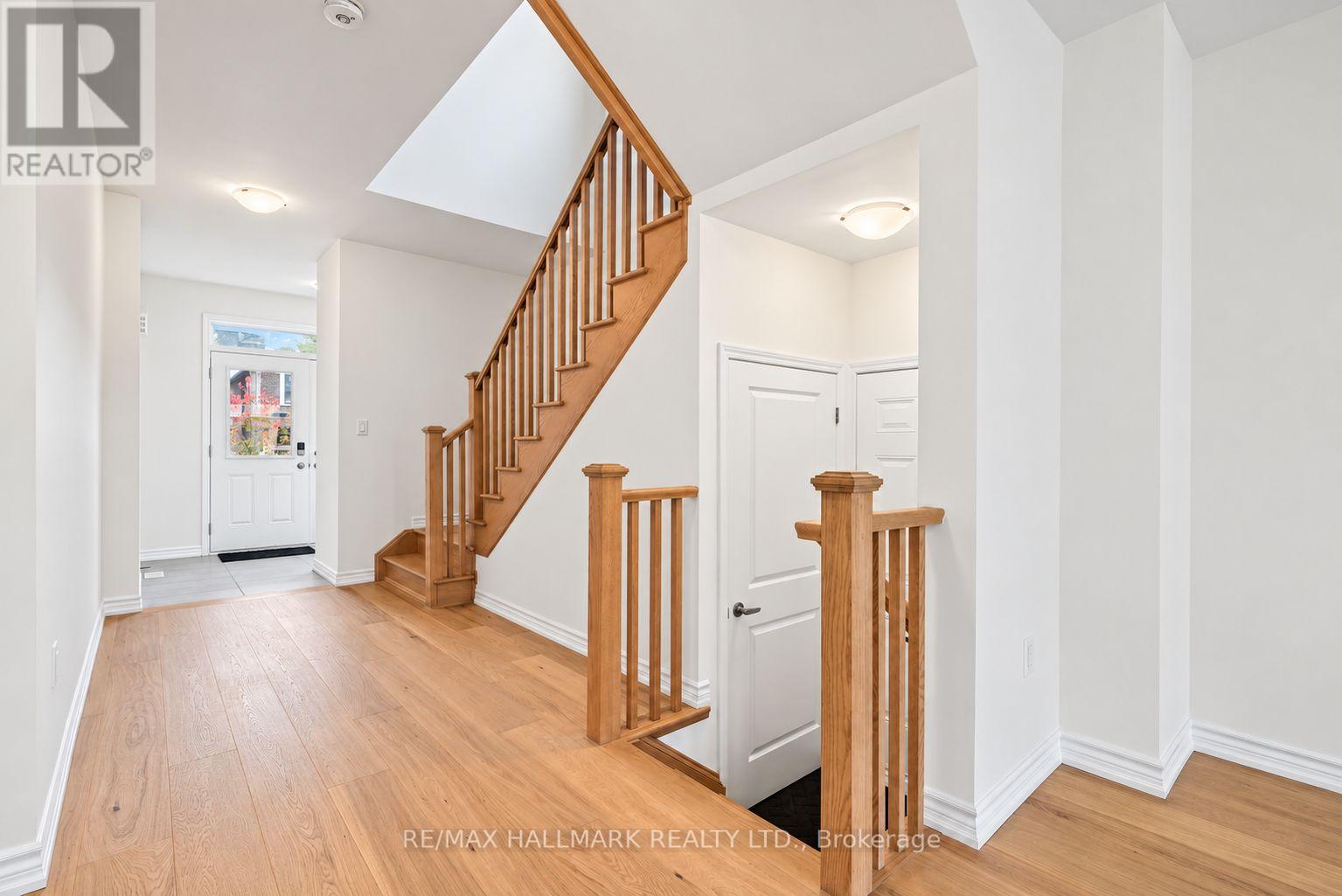 82 Gretzky Avenue, Barrie, Ontario  L9J 0Y7 - Photo 22 - S13865150