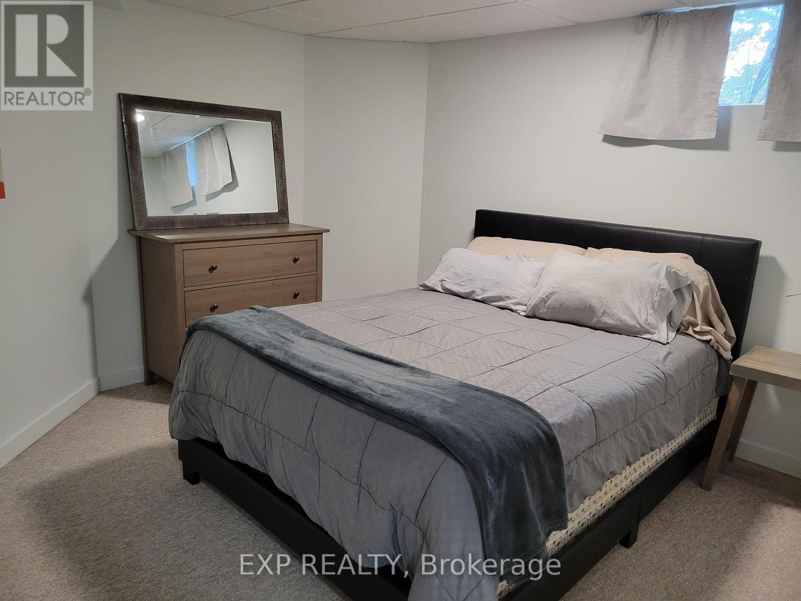 74 Buchanan Street, Barrie, Ontario  L4M 6B7 - Photo 23 - S13865176