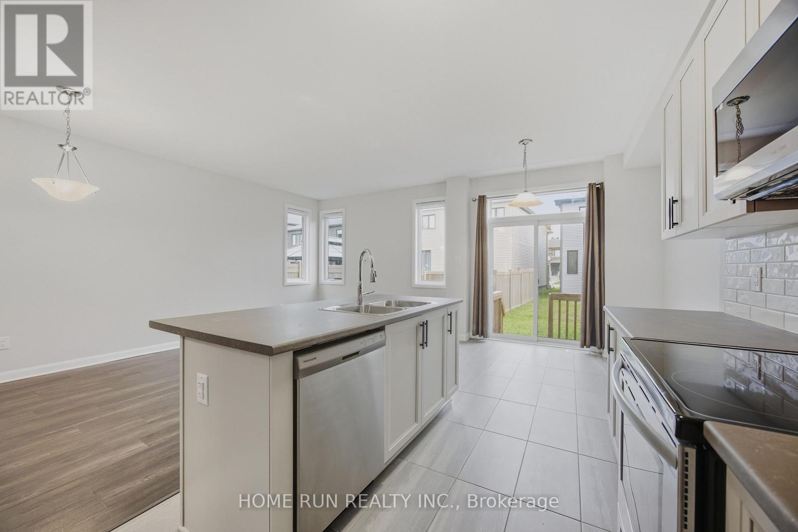 141 Namaste Walk, Ottawa, Ontario  K2J 6Z4 - Photo 17 - X13842134