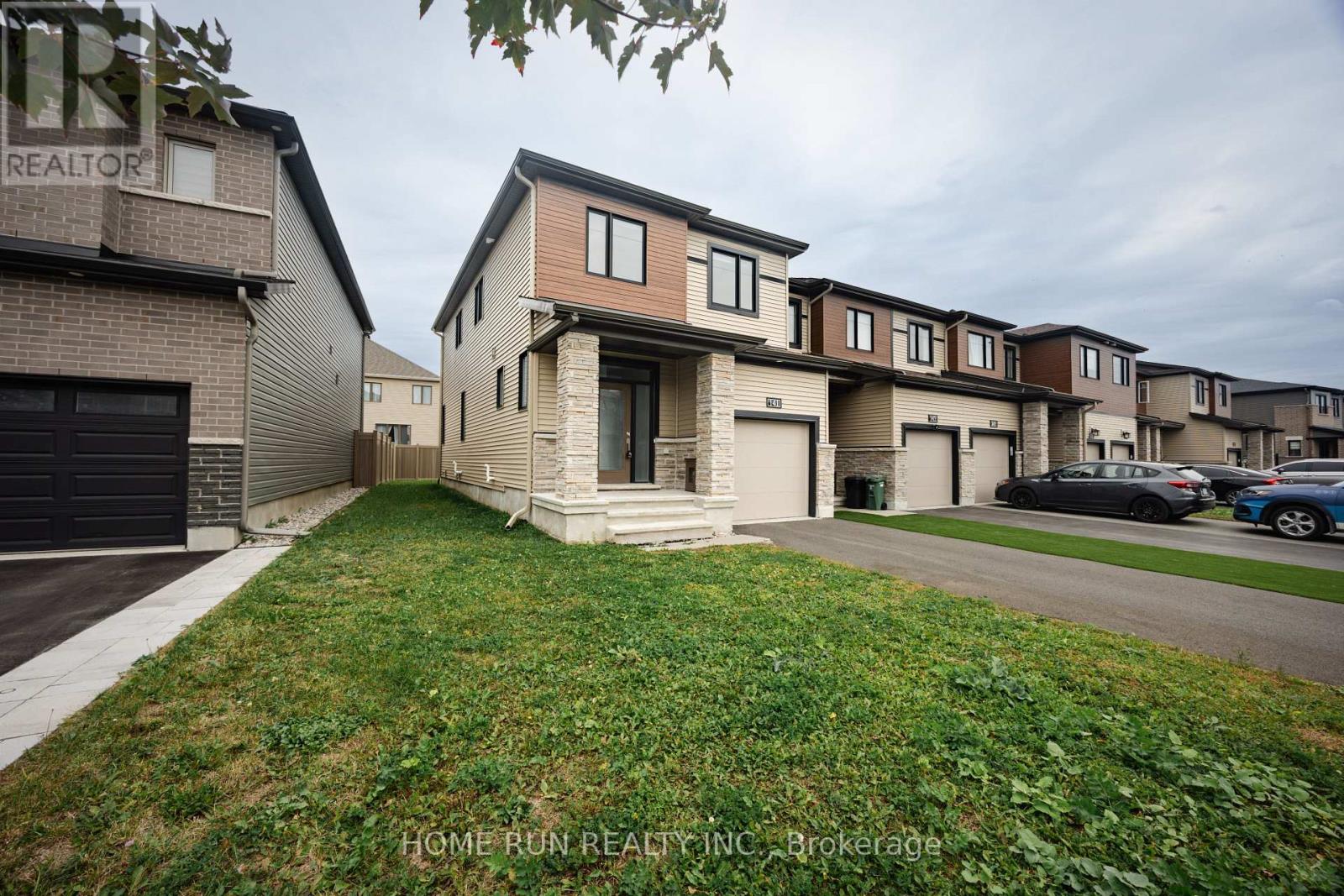 141 NAMASTE WALK, Ottawa, Ontario