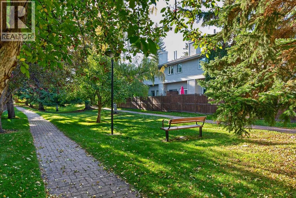 135 Point Drive NW, Calgary, Alberta  T3B 5C8 - Photo 29 - A2347387