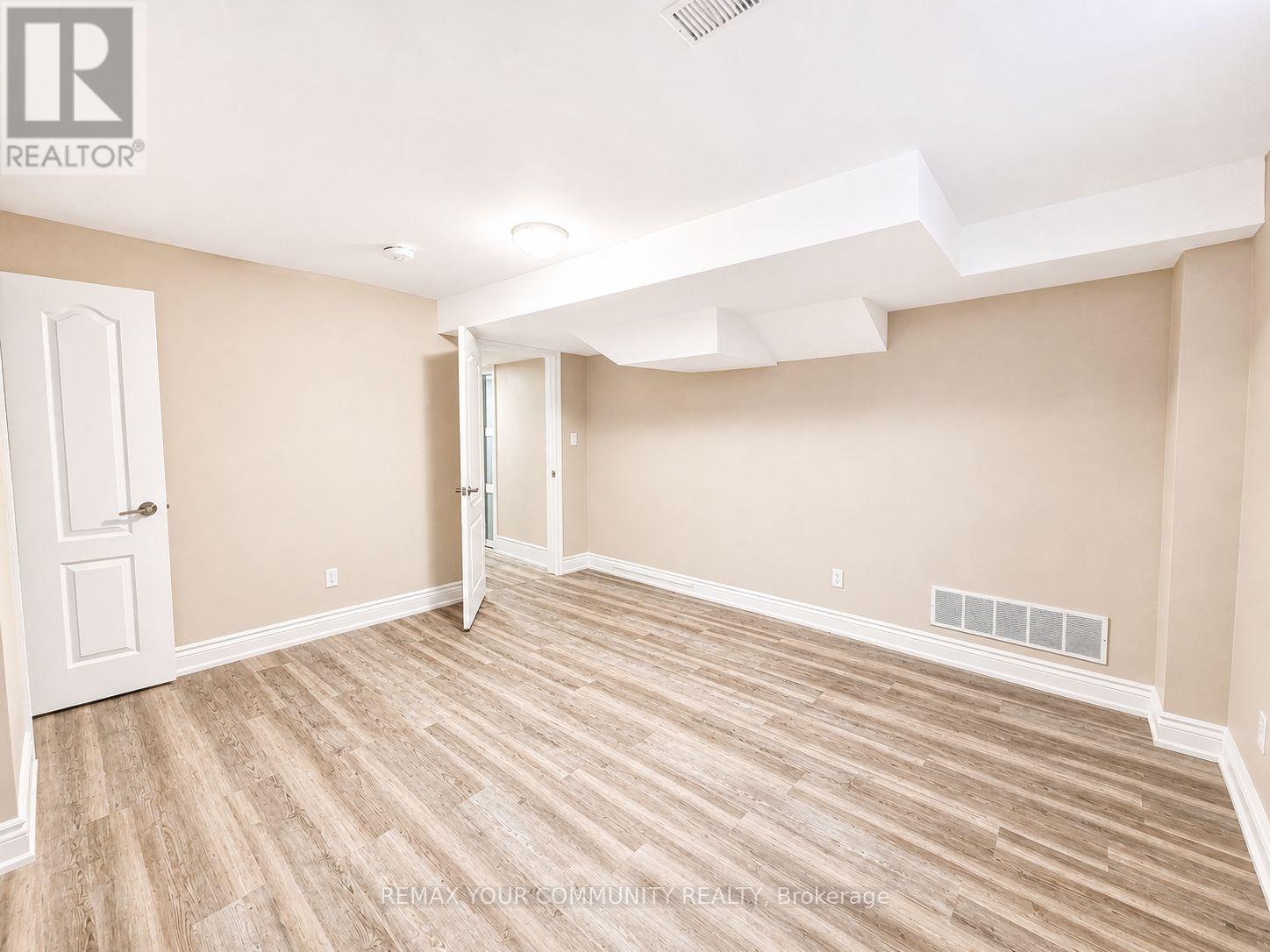 Bsmt - 17 Morden Crescent, Ajax, Ontario  L1T 3Z7 - Photo 12 - E13864912