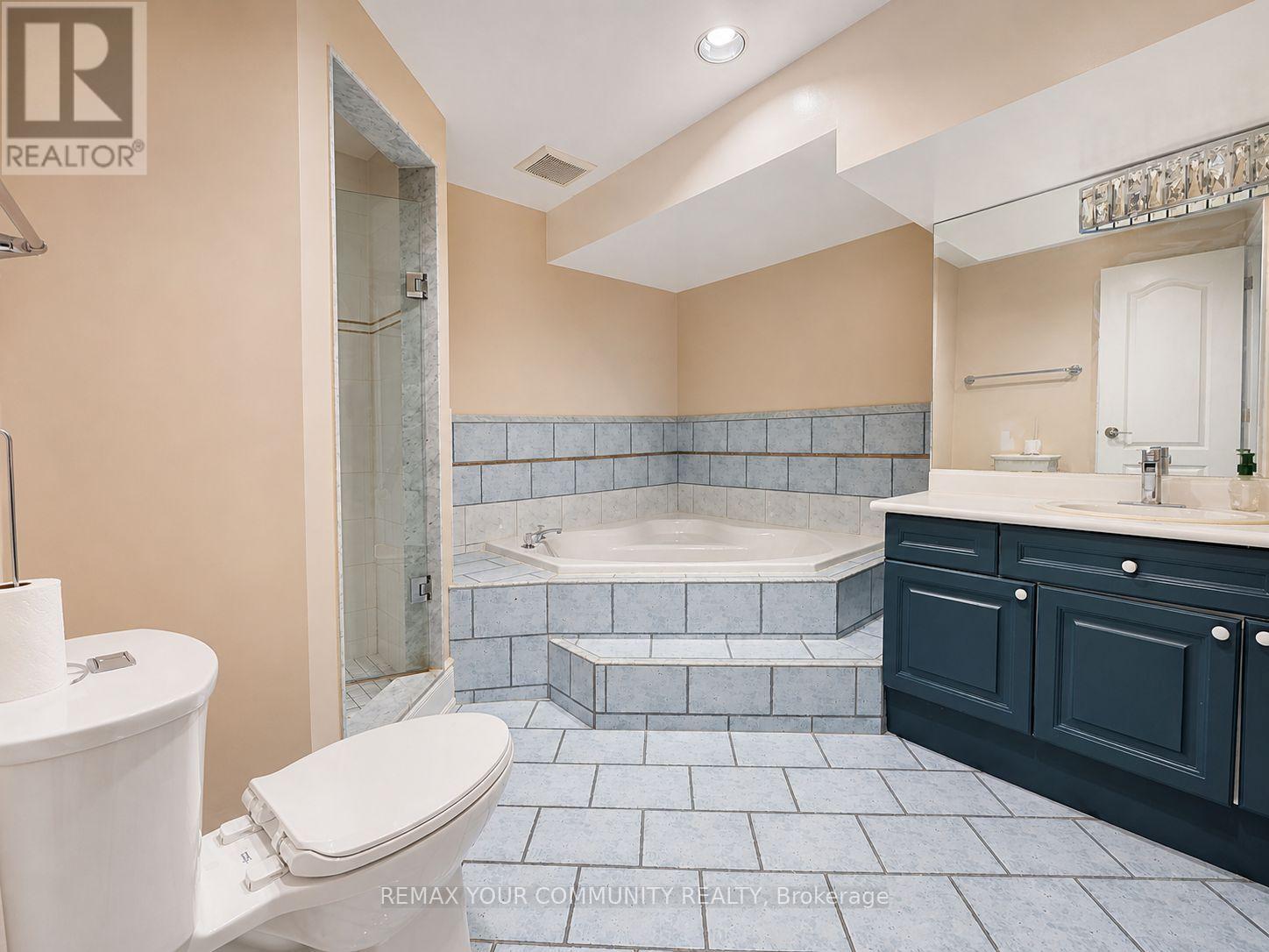 Bsmt - 17 Morden Crescent, Ajax, Ontario  L1T 3Z7 - Photo 6 - E13864912