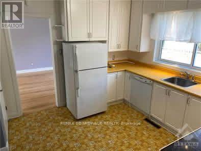 1501 Kilborn Avenue, Ottawa, Ontario  K1H 6M1 - Photo 2 - X13865190
