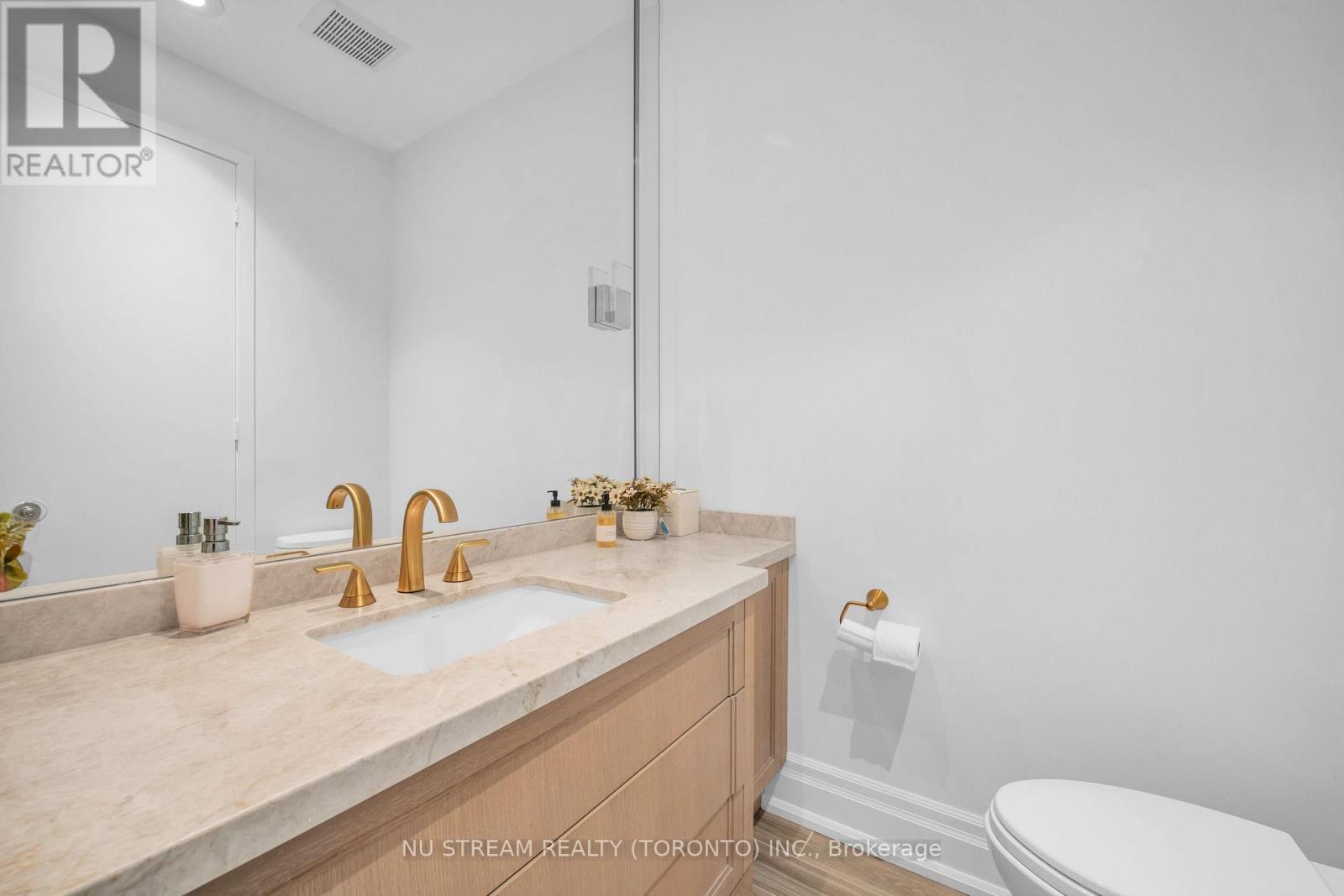 35 Penwood Crescent, Toronto, Ontario  M3B 3B1 - Photo 19 - C13865192