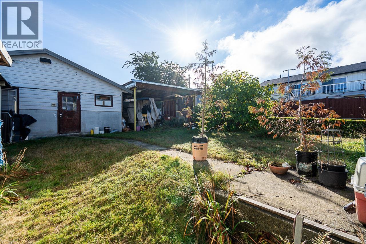 6760 Lakeview Avenue, Burnaby, British Columbia  V5E 2P4 - Photo 35 - R3172717