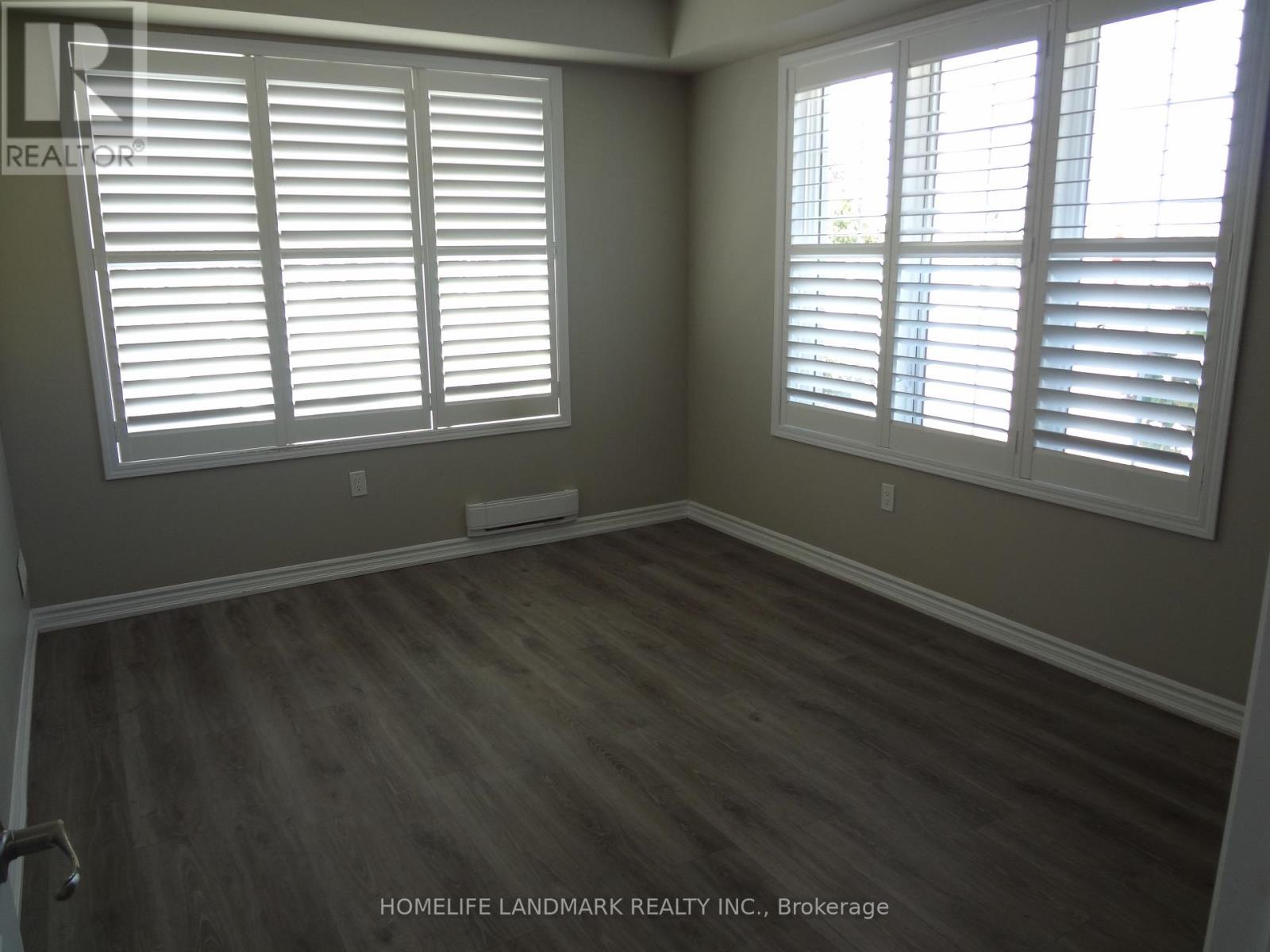 276 Polly Drive, Oakville, Ontario  L6M 1R7 - Photo 16 - W13865182