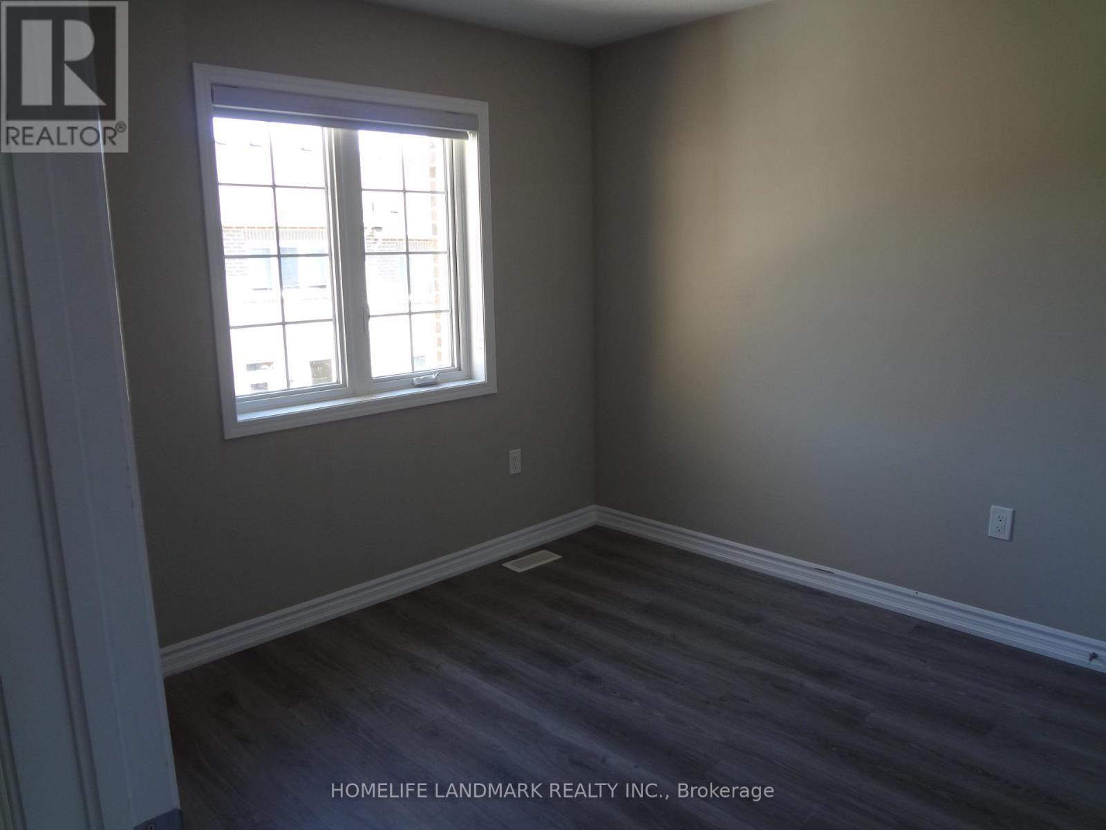 276 Polly Drive, Oakville, Ontario  L6M 1R7 - Photo 8 - W13865182