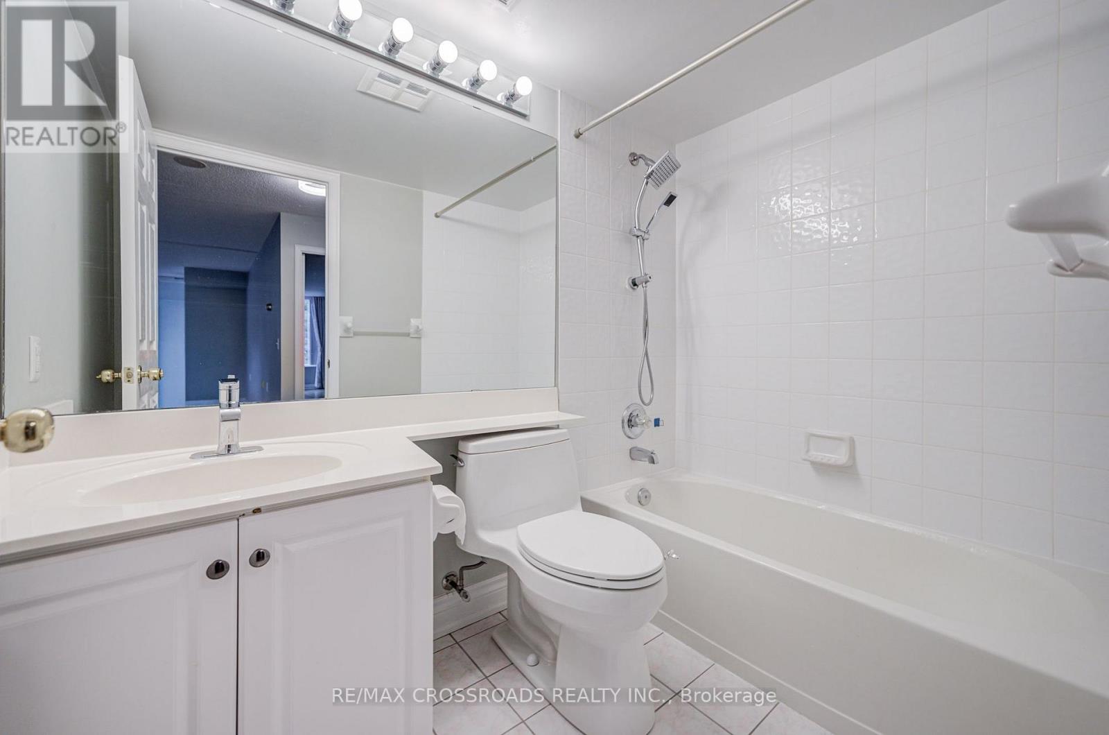 315 - 2628 Mccowan Road, Toronto, Ontario  M1S 5J8 - Photo 11 - E13805508