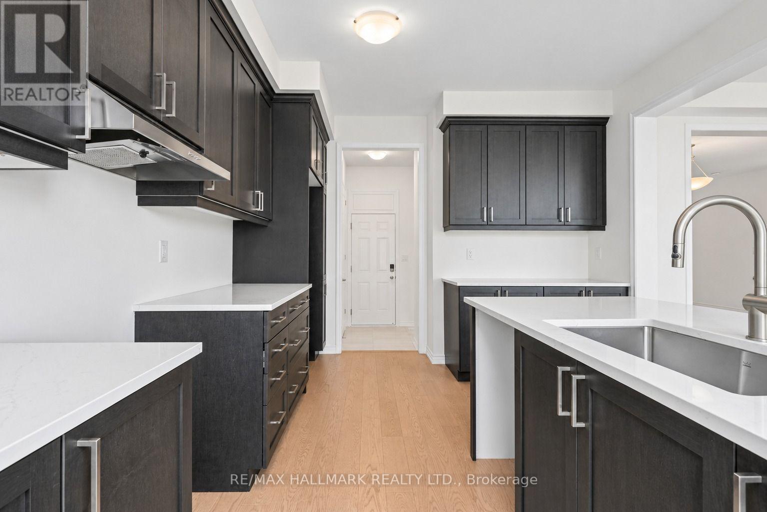 84 Gretzky Avenue, Barrie, Ontario L9J 0Y7 - Photo 15 - S13865208