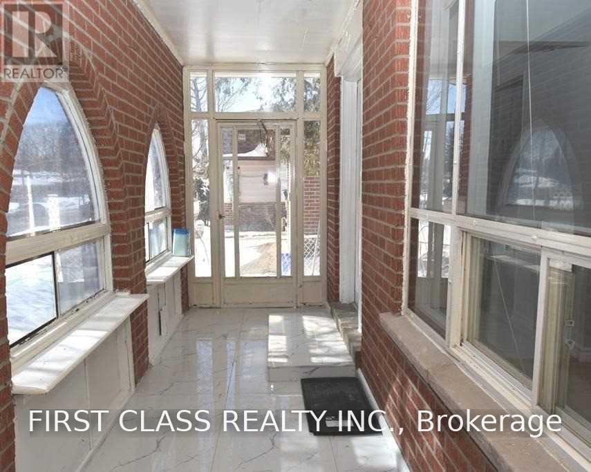 76 Cundles Road E, Barrie, Ontario  L4M 2Z7 - Photo 2 - S13865224