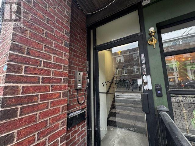 2nd Floor - 1564 Queen Street W, Toronto, Ontario  M6R 1A6 - Photo 23 - W13865210