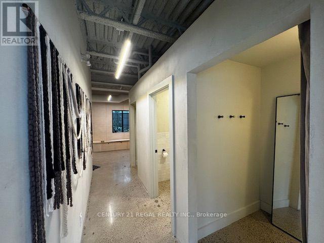 2nd Floor - 1564 Queen Street W, Toronto, Ontario  M6R 1A6 - Photo 8 - W13865210