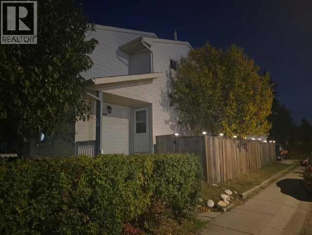 44 Falwood Crescent NE, Calgary, Alberta  T3J 1E3 - Photo 5 - A2338230