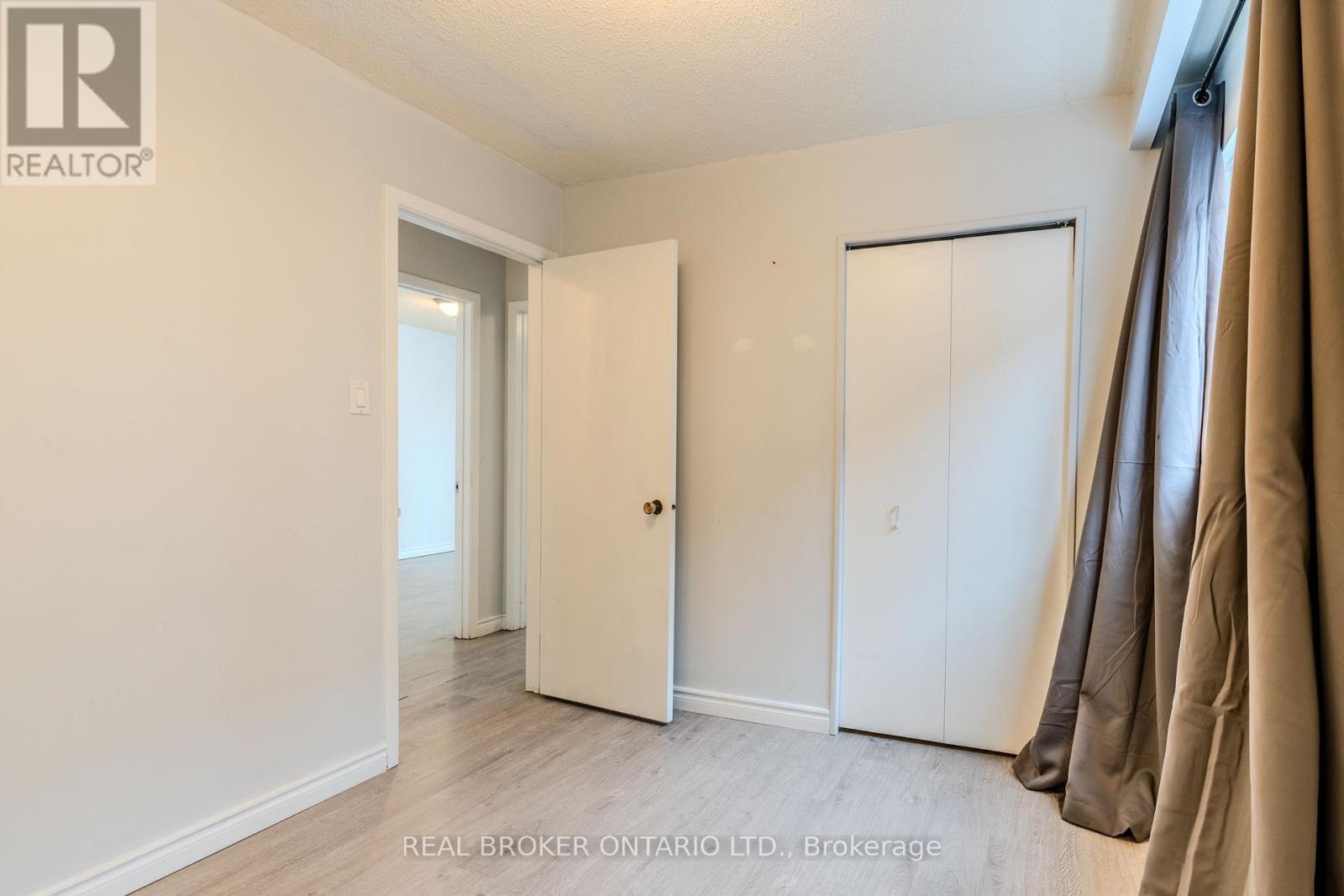 Upper - 23 Lebos Road, Toronto, Ontario  M2H 2L8 - Photo 21 - C13865262