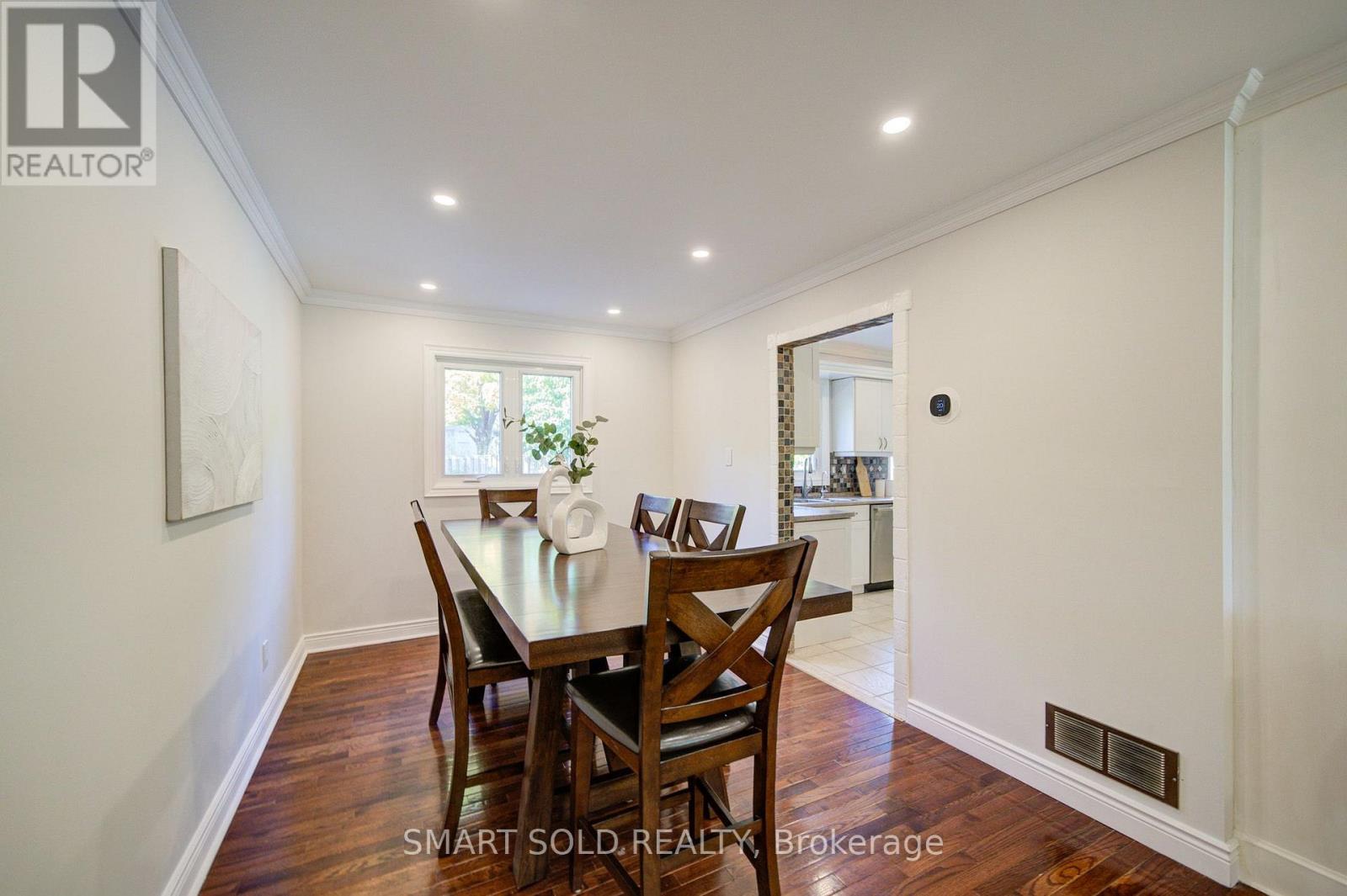 24 Hamilton Hall Drive, Markham, Ontario  L3P 2P2 - Photo 10 - N13865228