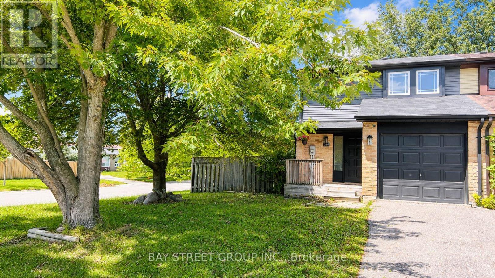 245 Browning Trail, Barrie, Ontario  L4N 5C9 - Photo 2 - S13865258