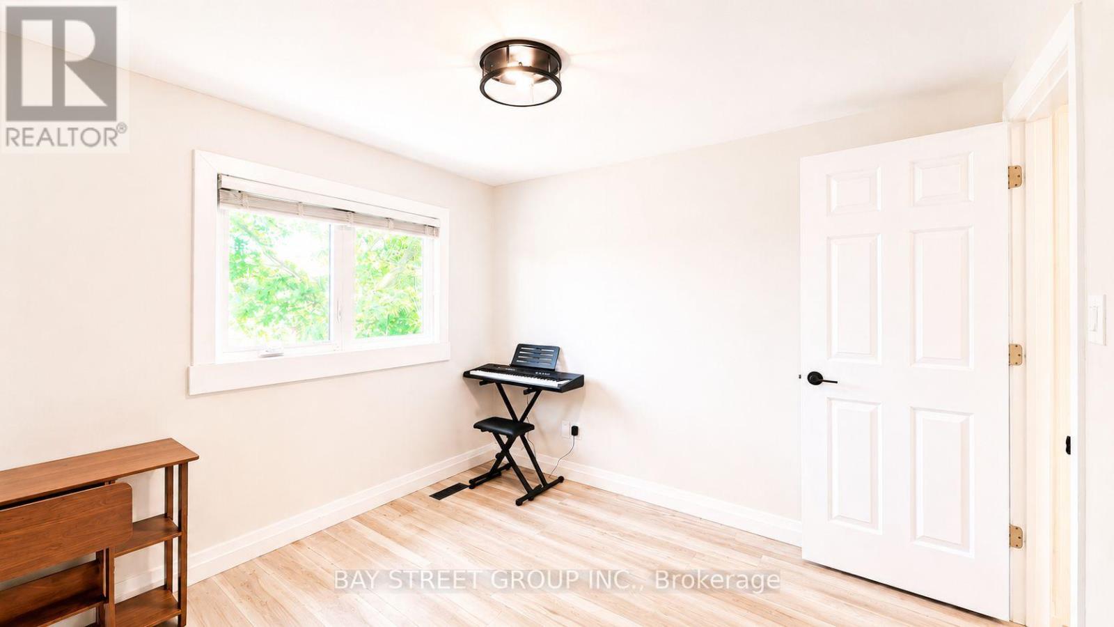 245 Browning Trail, Barrie, Ontario  L4N 5C9 - Photo 25 - S13865258