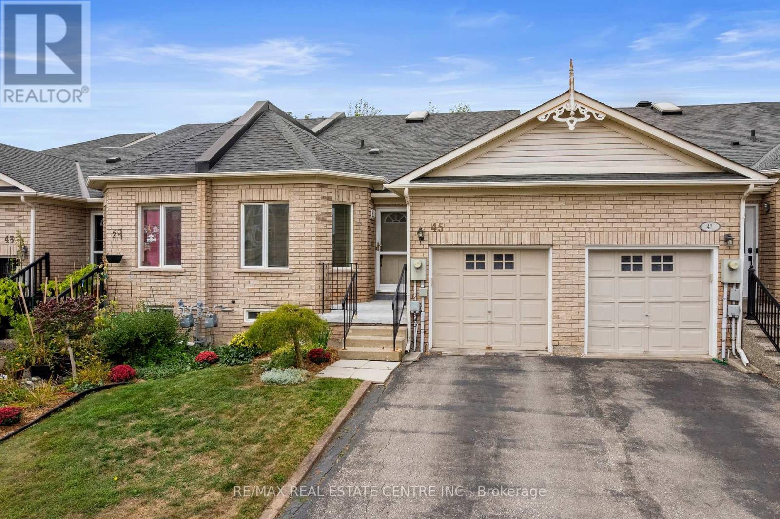45 ATWOOD AVENUE, Halton Hills, Ontario