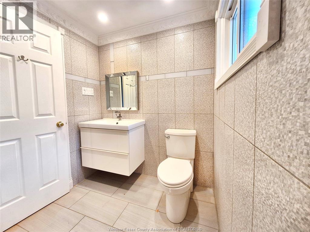 6711 Riverside Drive, Windsor, Ontario  N8S 1C1 - Photo 32 - 26024096
