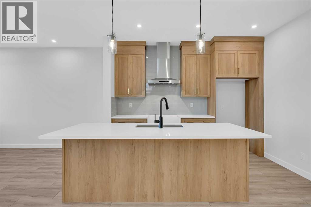 26 Versant Path SW, Calgary, Alberta  T2Y 0Z4 - Photo 9 - A2325771