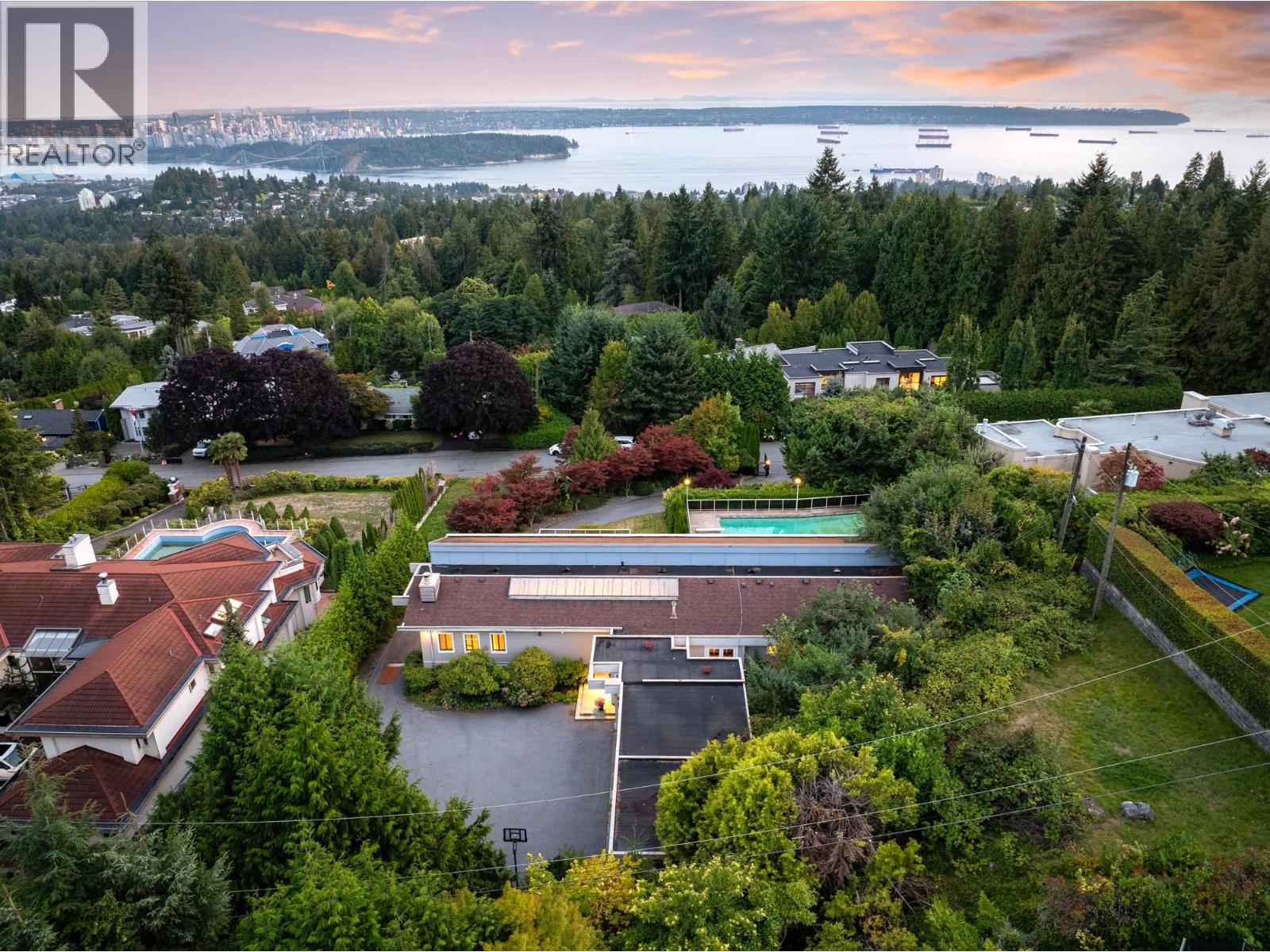 1035 King Georges Way, West Vancouver, British Columbia V7S 1S6 - Photo 7 - R3171689