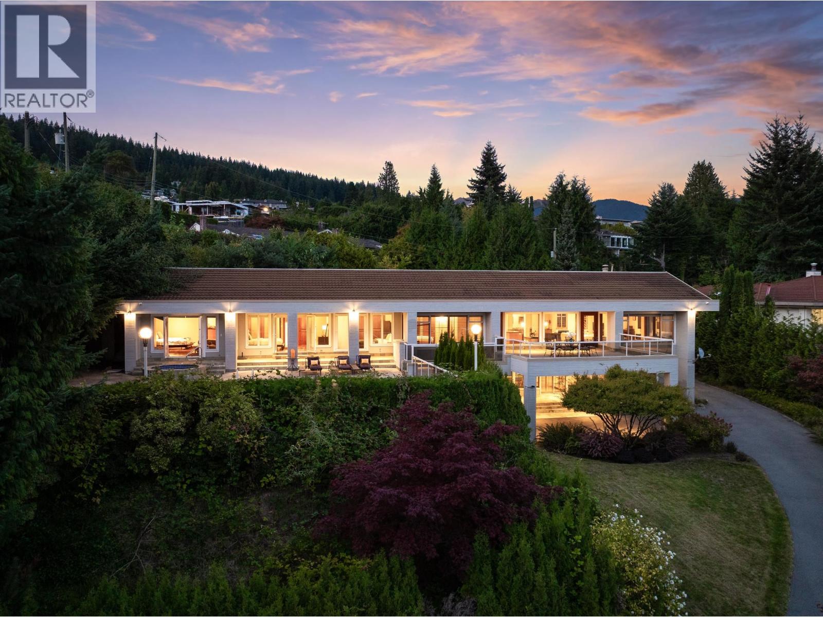 1035 King Georges Way, West Vancouver, British Columbia V7S 1S6 - Photo 40 - R3171689