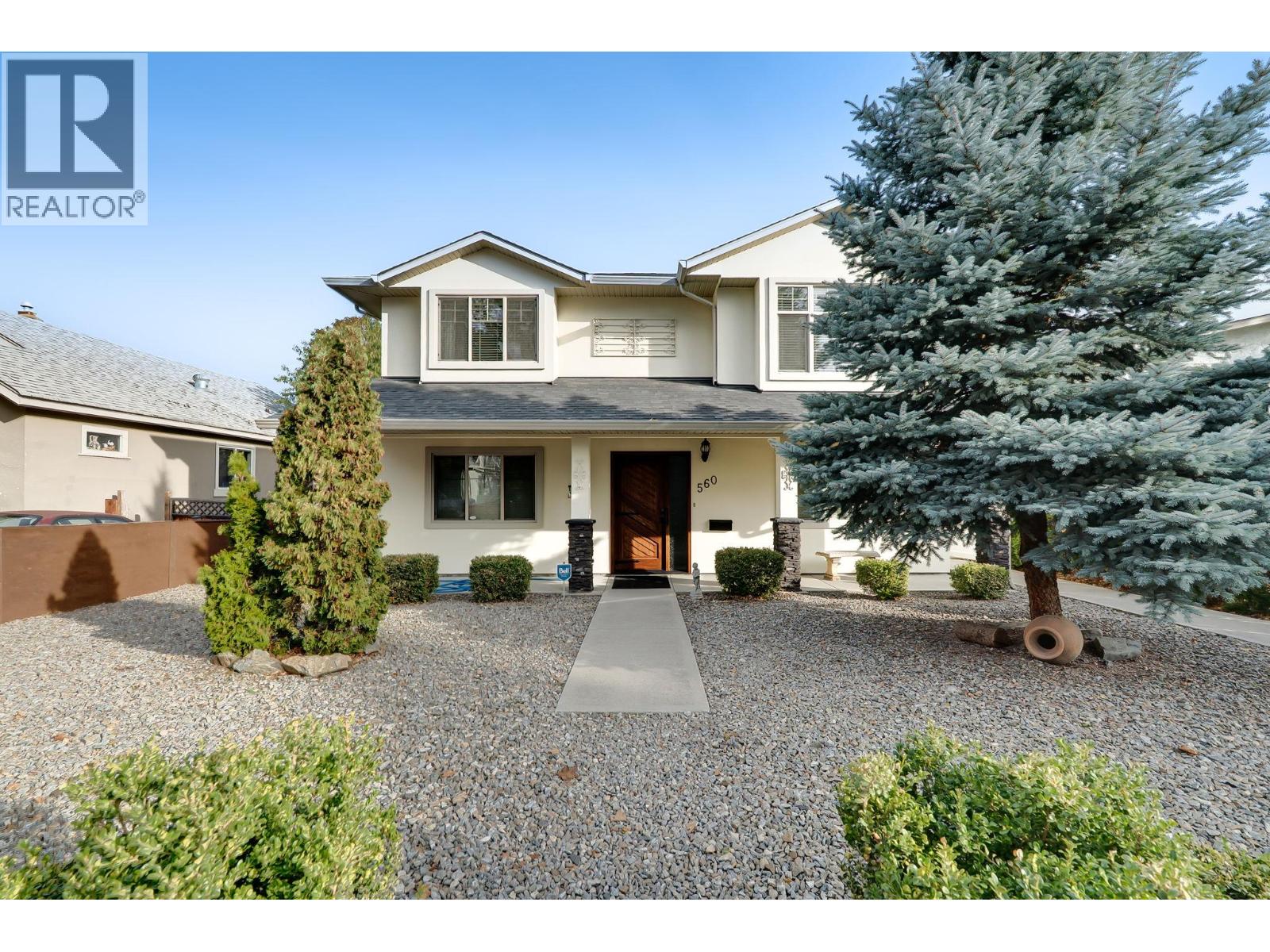 560 & 562 Christleton Avenue, Kelowna, British Columbia  V1Y 5J2 - Photo 2 - 10397230