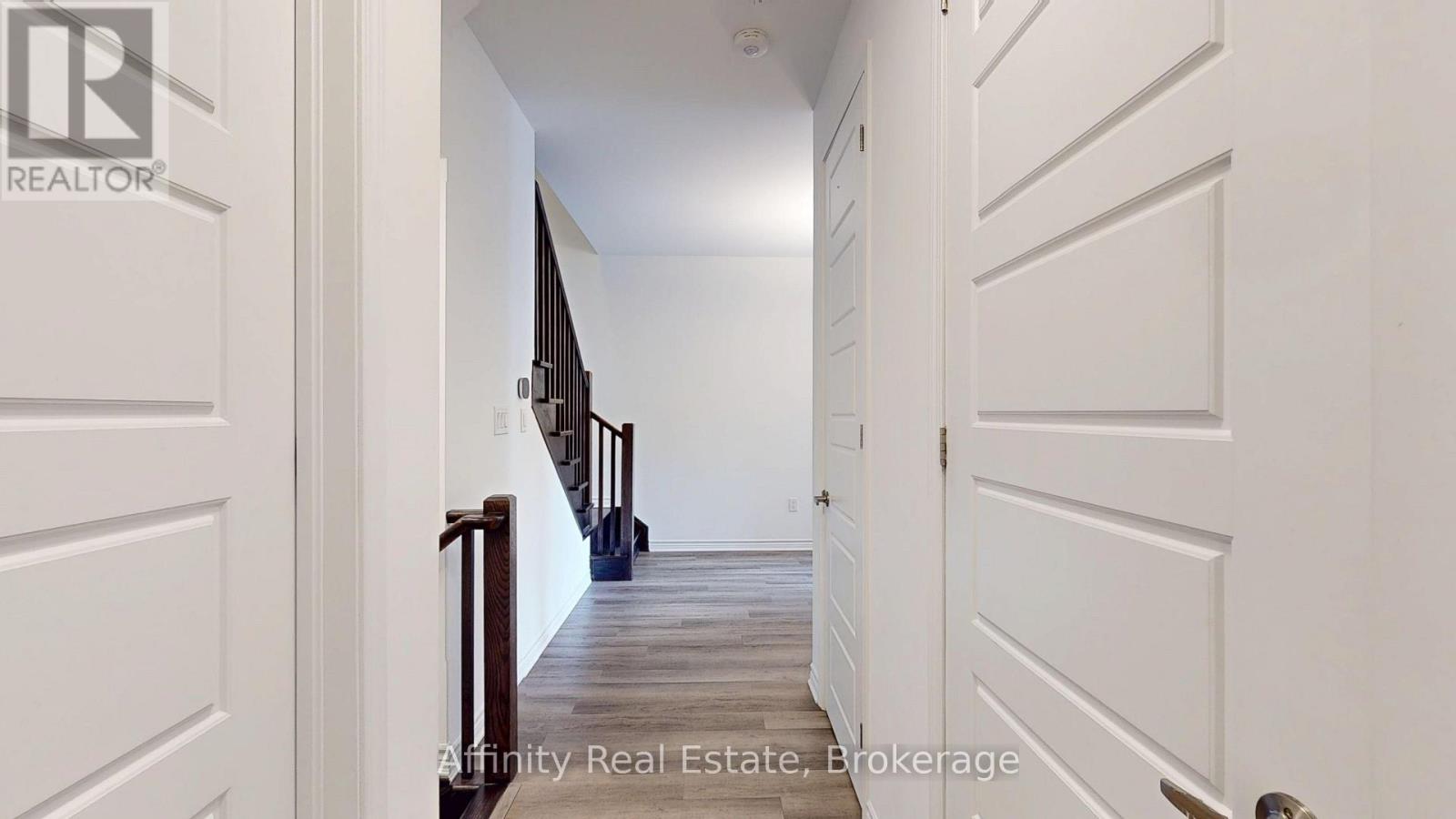1565 Denison Place, Milton, Ontario  L9E 1Y2 - Photo 15 - W13865278