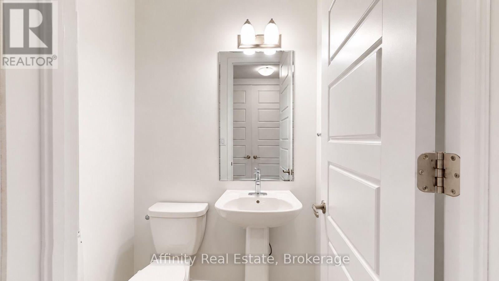 1565 Denison Place, Milton, Ontario  L9E 1Y2 - Photo 16 - W13865278