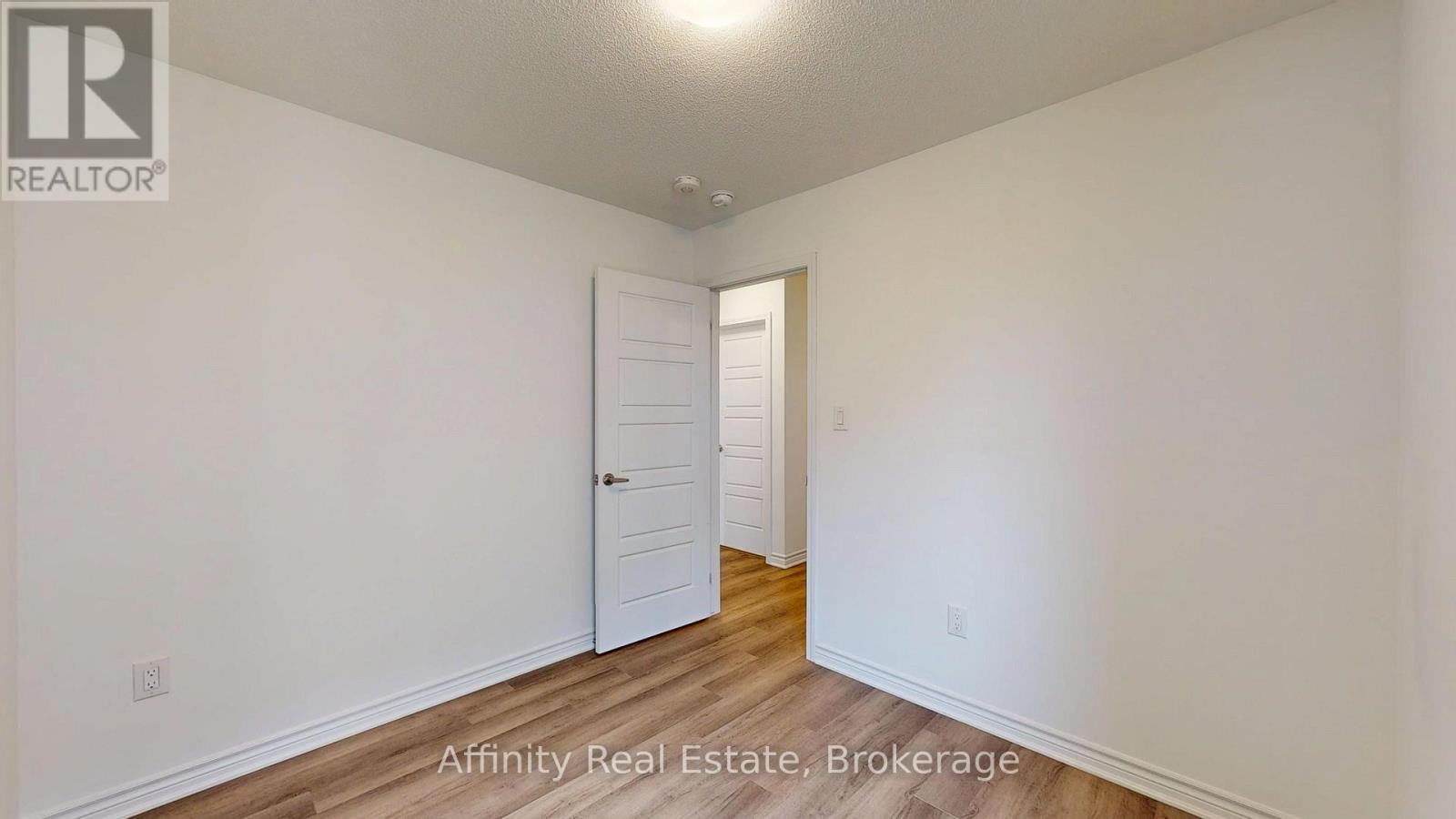 1565 Denison Place, Milton, Ontario  L9E 1Y2 - Photo 18 - W13865278