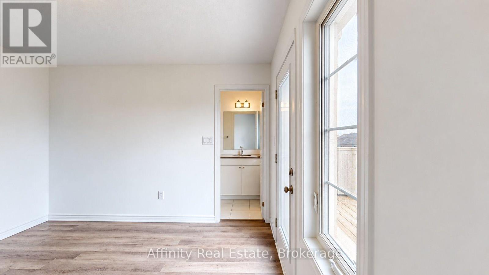 1565 Denison Place, Milton, Ontario  L9E 1Y2 - Photo 23 - W13865278
