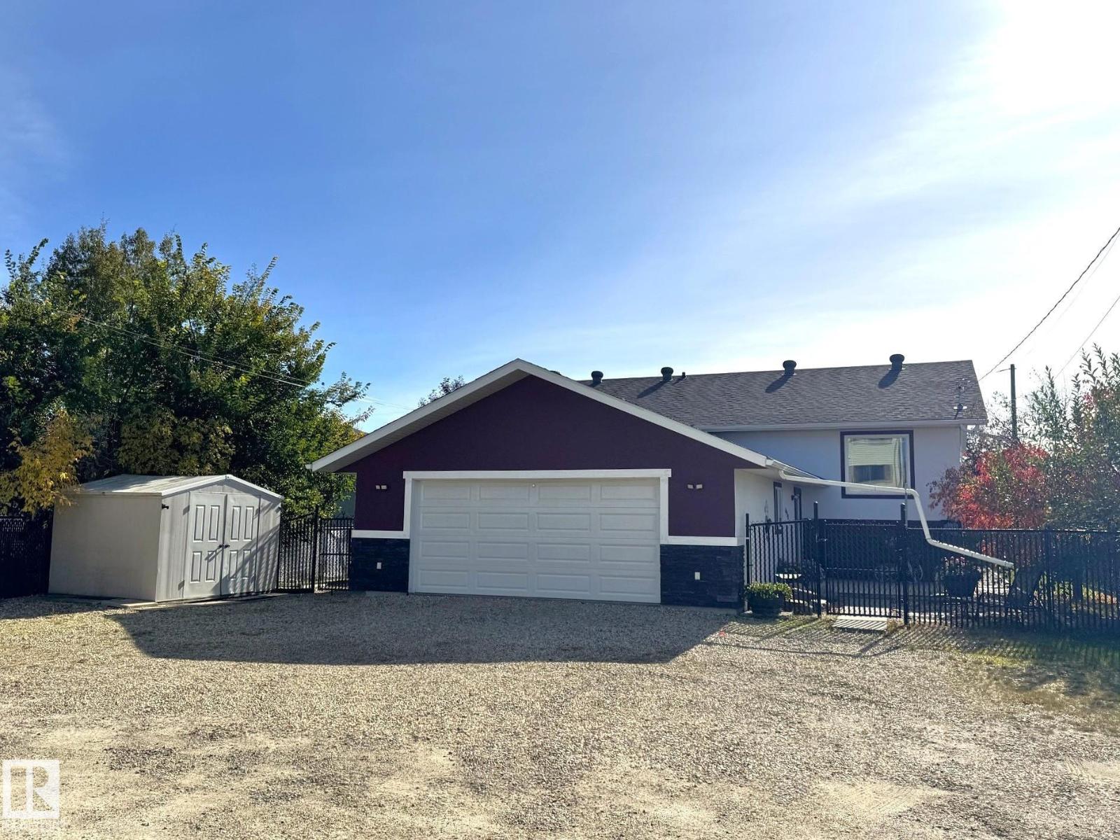 4928 50 Ave.