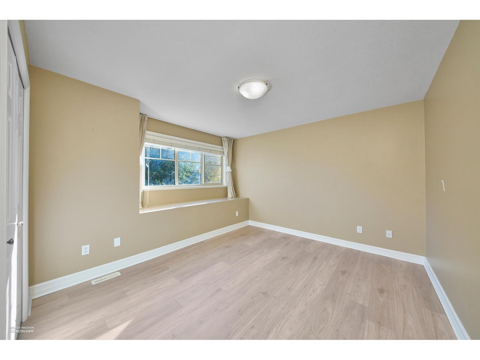 15527 37a Avenue, Surrey, British Columbia  V3Z 0H6 - Photo 16 - R3171504