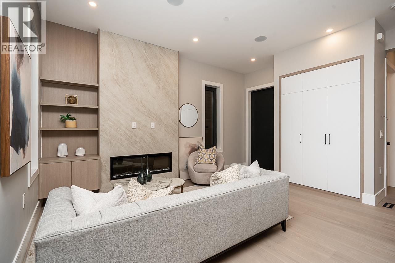 2 4579 W 11th Ave Avenue, Vancouver, British Columbia  V6R 2M5 - Photo 4 - R3170969