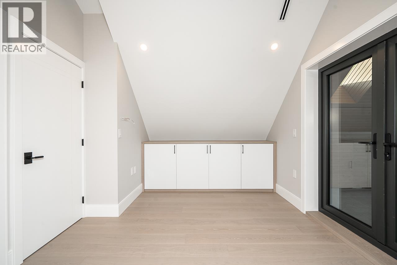 2 4579 W 11th Ave Avenue, Vancouver, British Columbia  V6R 2M5 - Photo 21 - R3170969